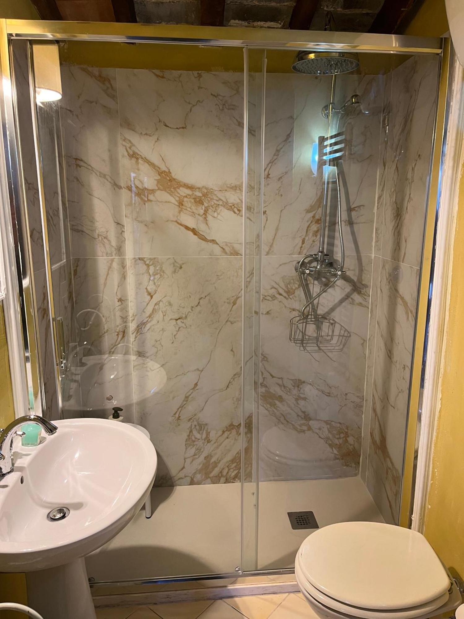 B&B Alla Corte Dei Medici Florenz Exterior foto
