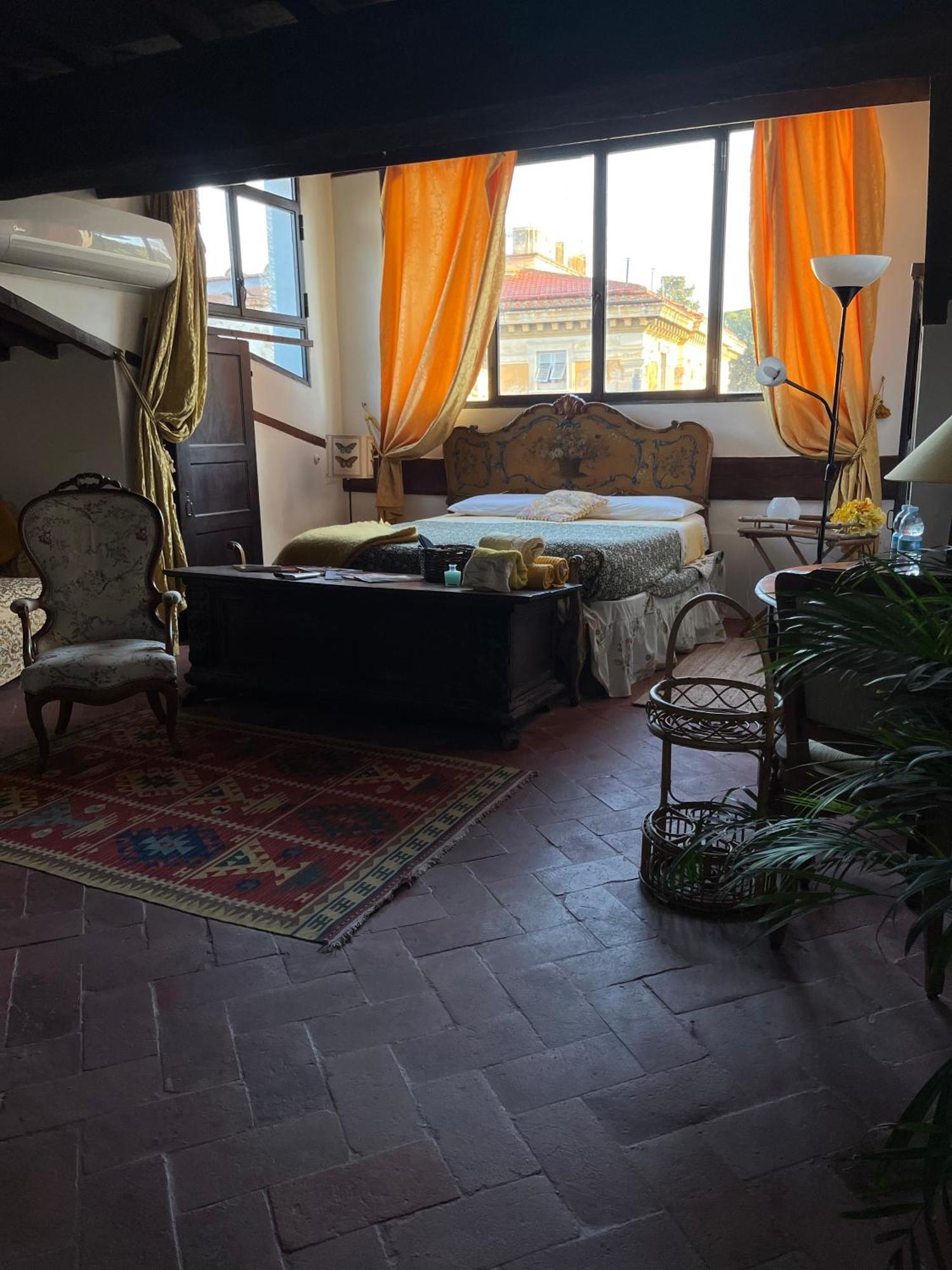 B&B Alla Corte Dei Medici Florenz Exterior foto
