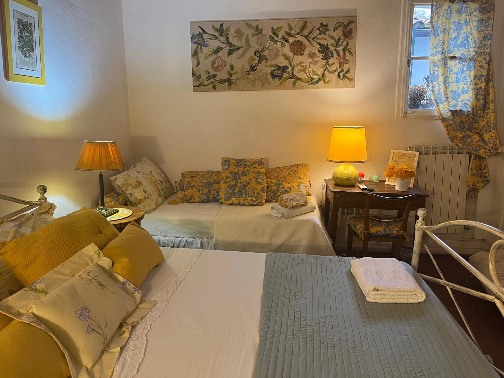 B&B Alla Corte Dei Medici Florenz Exterior foto