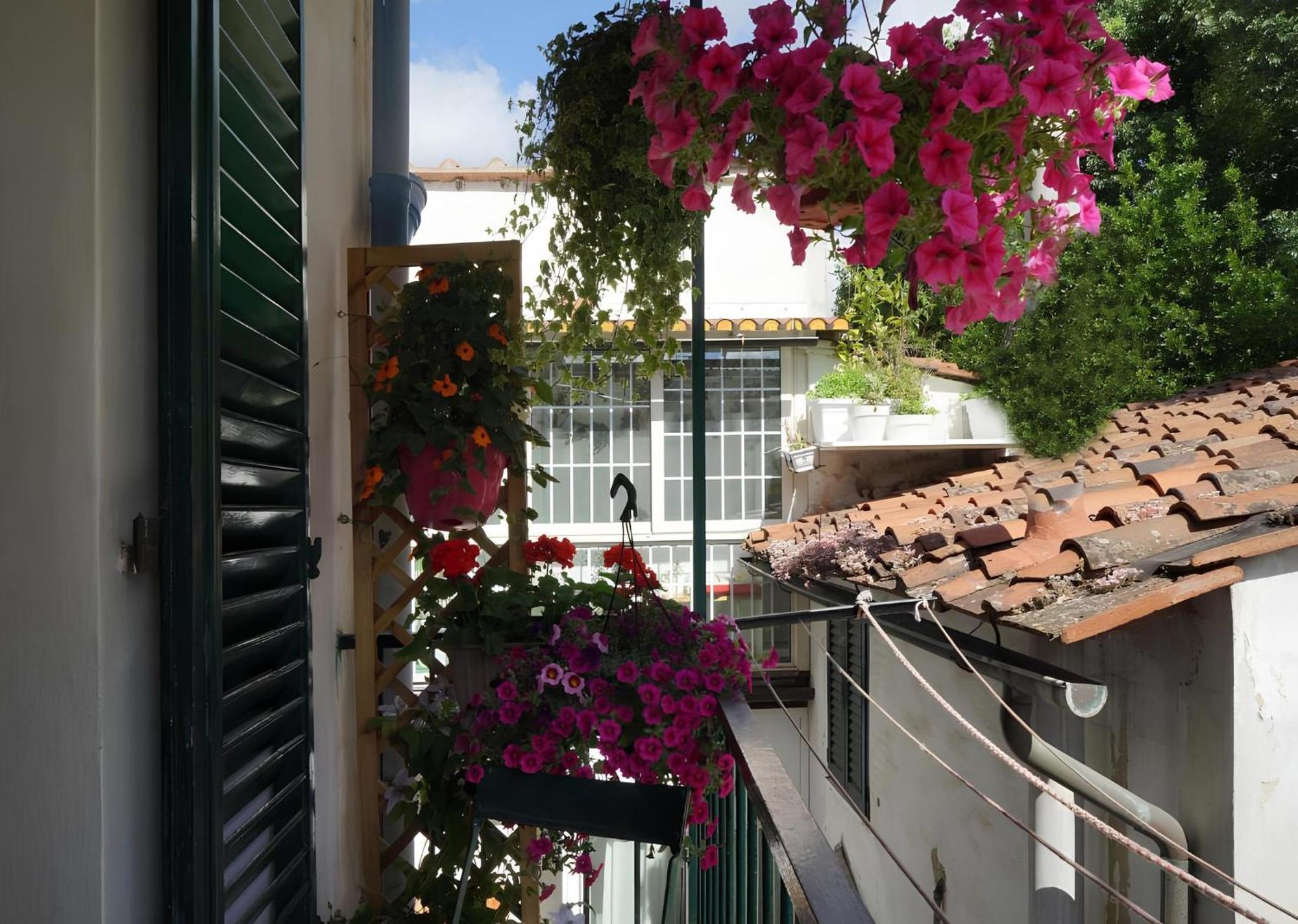 B&B Alla Corte Dei Medici Florenz Exterior foto
